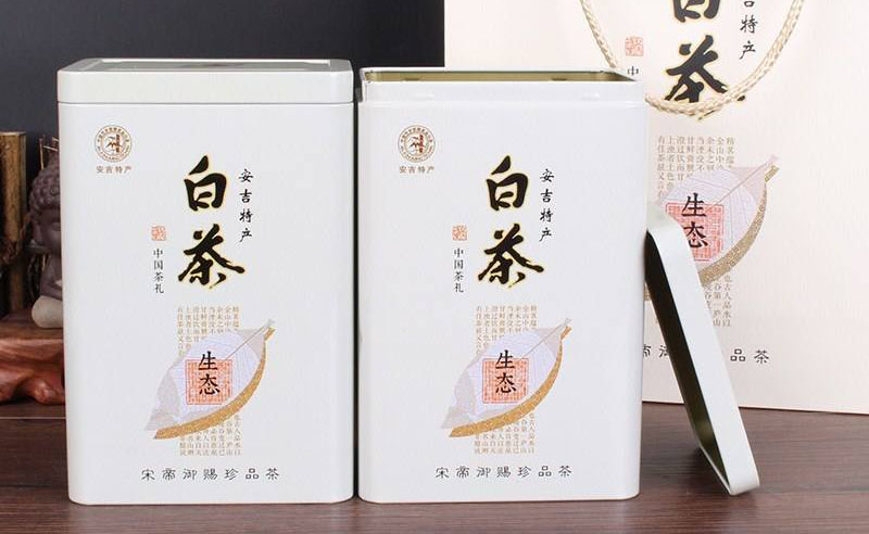 白茶茶叶铁盒